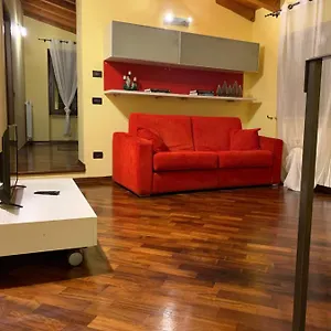 https://la-fontana-suite.it-lombardy.com