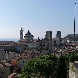 https://bb-sotto-le-mura-bergamo.it-lombardy.com